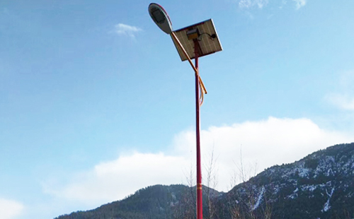 嘉峪关如何选择高质量的太阳能路灯材料：全方位指南