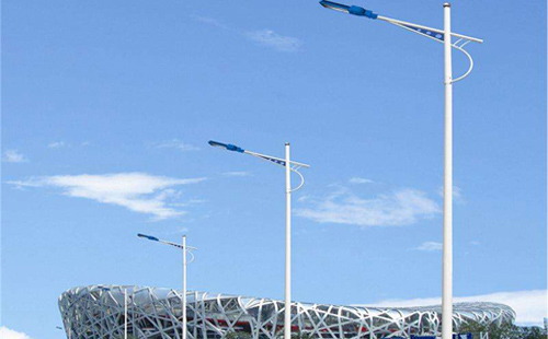 嘉峪关LED路灯怎么选？众城照明解析高效节能新趋势