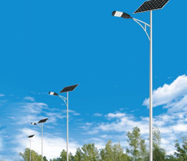 嘉峪关太阳能路灯维护时，这些细节别忽略！